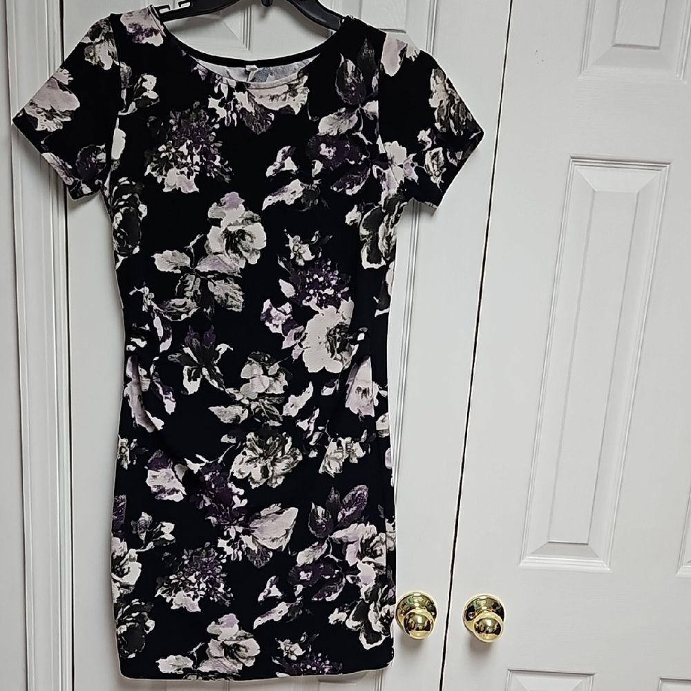 Pinkblush womens Large Navy Blue and Purple Floral Bodycon Dress